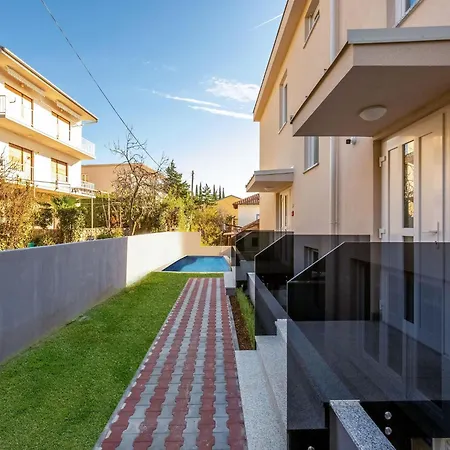 Villa Gorgeous Homes With Swimming Pool Jacuzzi And A Magnificent Sea View Dramalj