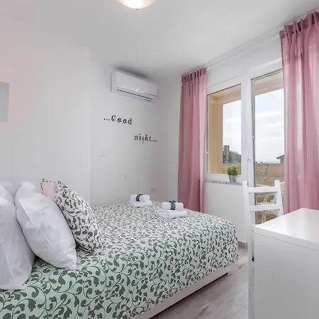 Villa Gorgeous Homes With Swimming Pool Jacuzzi And A Magnificent Sea View *