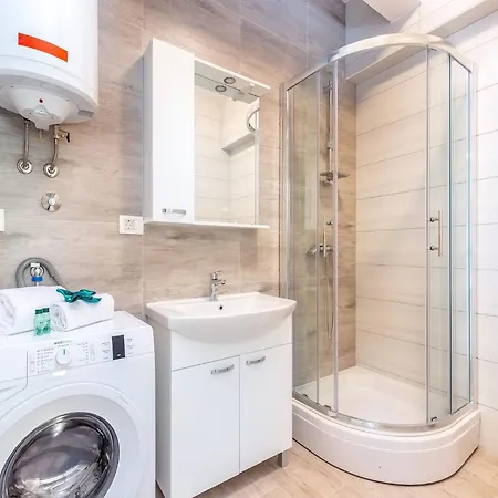 Gorgeous Homes With Swimming Pool Jacuzzi And A Magnificent Sea View * Dramalj
