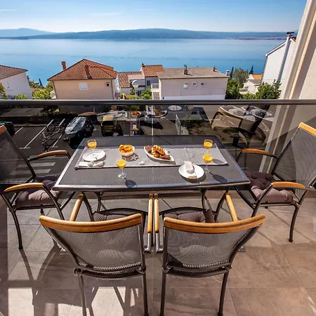 Gorgeous Homes With Swimming Pool Jacuzzi And A Magnificent Sea View