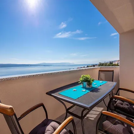 Gorgeous Homes With Swimming Pool Jacuzzi And A Magnificent Sea View * Dramalj