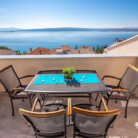 Gorgeous Homes With Swimming Pool Jacuzzi And A Magnificent Sea View * Dramalj