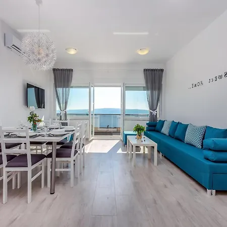 Gorgeous Homes With Swimming Pool Jacuzzi And A Magnificent Sea View Villa