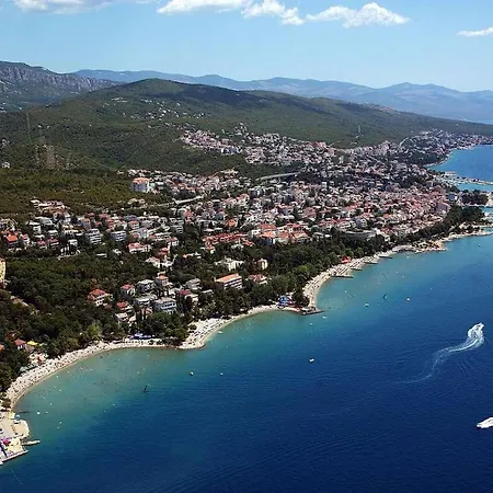 Gorgeous Homes With Swimming Pool Jacuzzi And A Magnificent Sea View * Dramalj