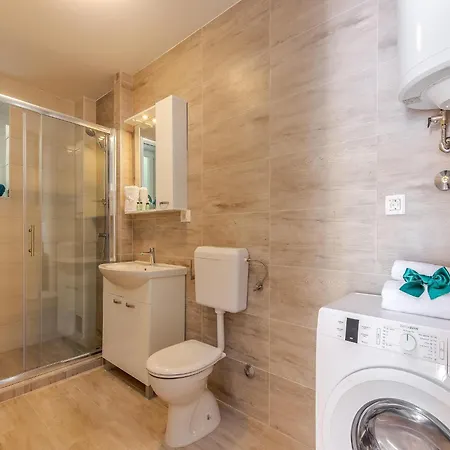 Gorgeous Homes With Swimming Pool Jacuzzi And A Magnificent Sea View * Dramalj