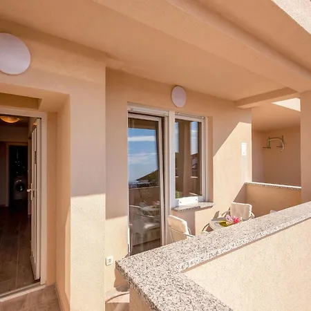 Gorgeous Homes With Swimming Pool Jacuzzi And A Magnificent Sea View Villa Dramalj