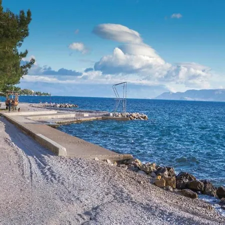 Gorgeous Homes With Swimming Pool Jacuzzi And A Magnificent Sea View * Dramalj