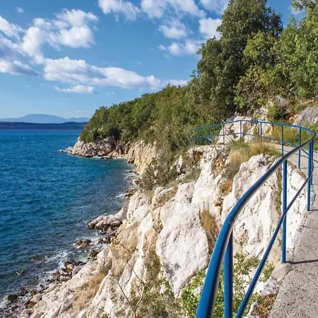 Villa Gorgeous Homes With Swimming Pool Jacuzzi And A Magnificent Sea View Dramalj